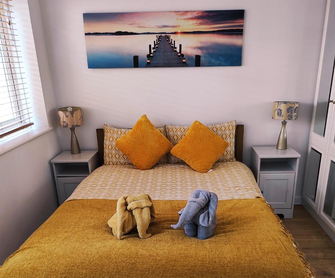 Appartement Fox Hill à Poole Extérieur photo