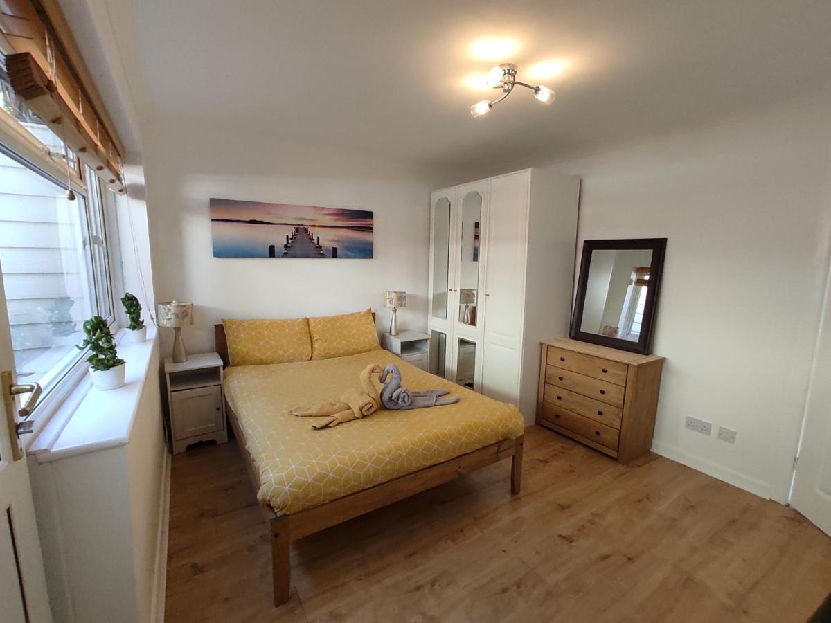 Appartement Fox Hill à Poole Extérieur photo
